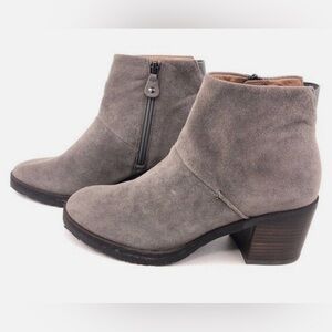 gentle souls x Kenneth Cole 'Blane' Gray Suede Ankle Boots l Size 7.5